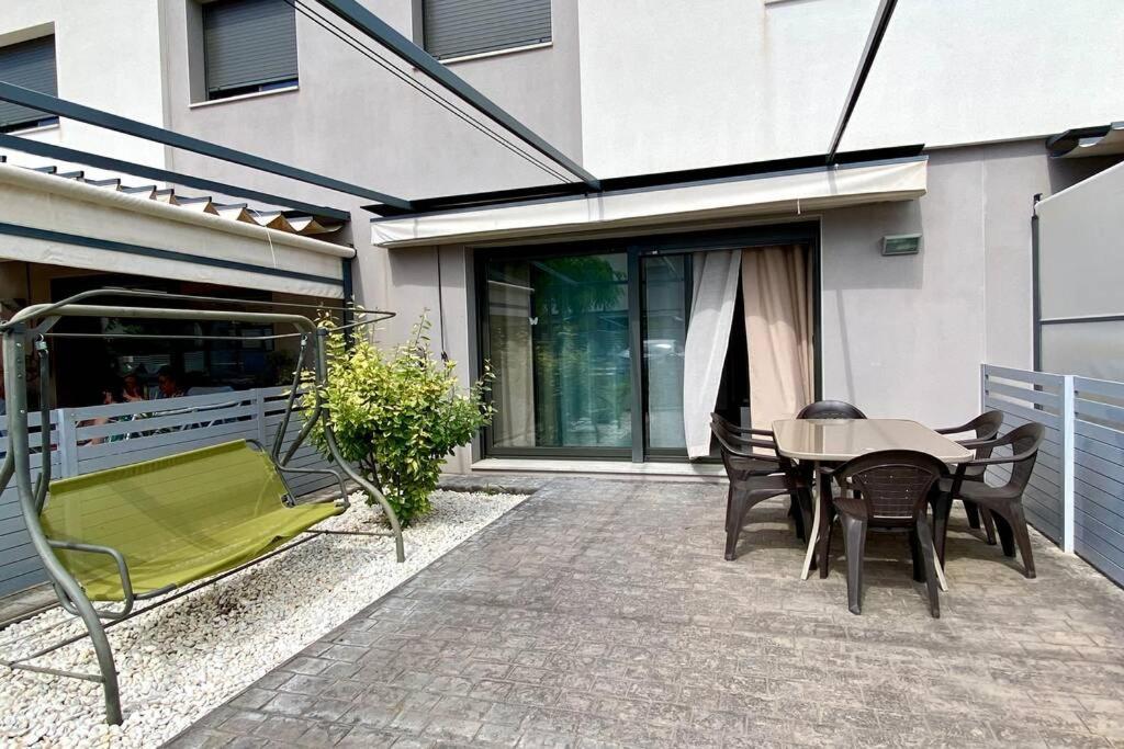 Chalet Moderno Con Piscina En Mont - Roige Bahia 外观 照片